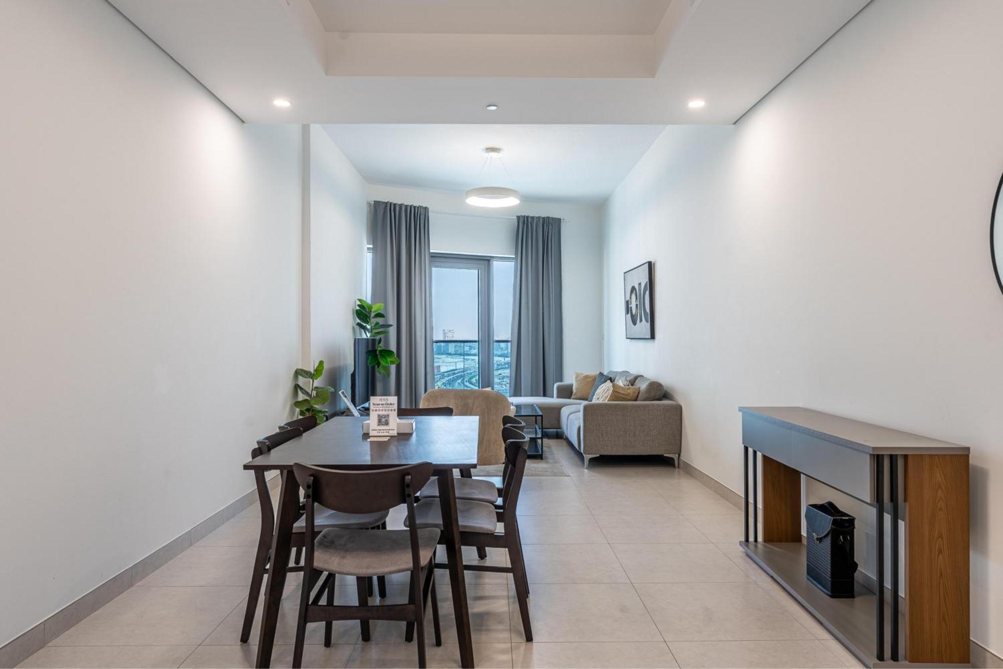 Enjoy Clear Skies 1br With Burj Khalifa Views Apartment Dubai