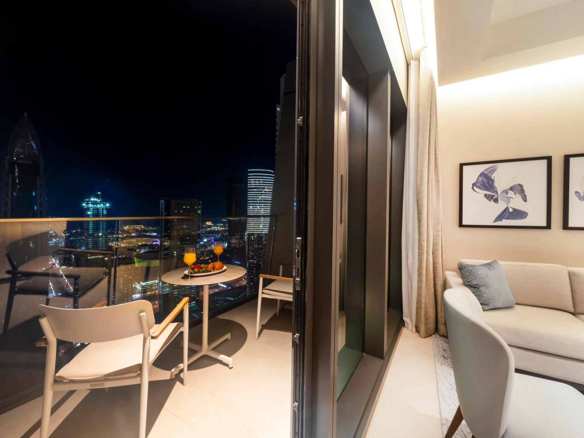 Smartstay At Address Opera - Brand New Luxury Residences - Near Burj Khalifa And Mall Apartment Dubai