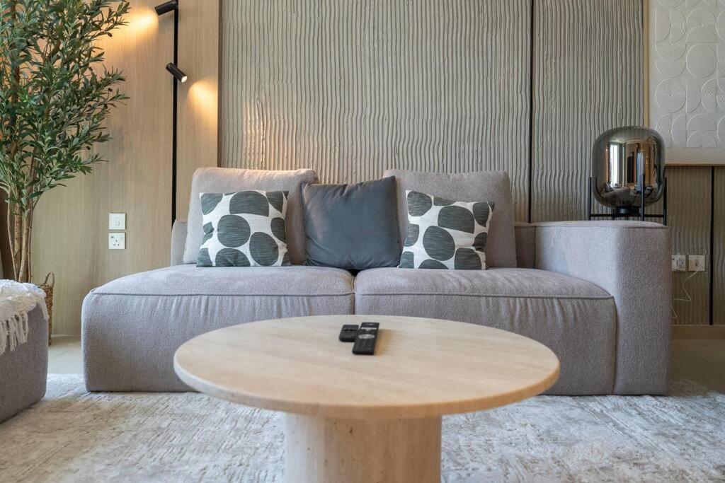 Apartment Downtown Views Open Burj View 34th Floor 2bd Dubai