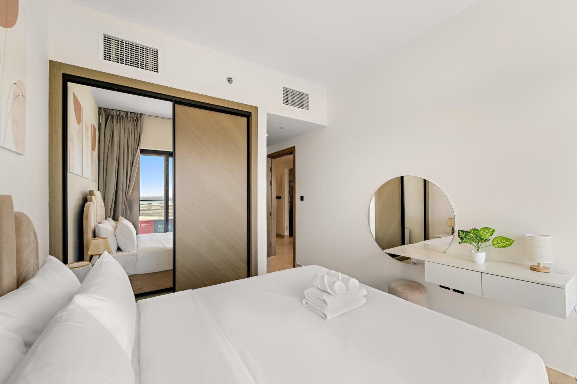 Apartment Chic 1 Bedroom With Pool, Gym & Free Parking Dubai