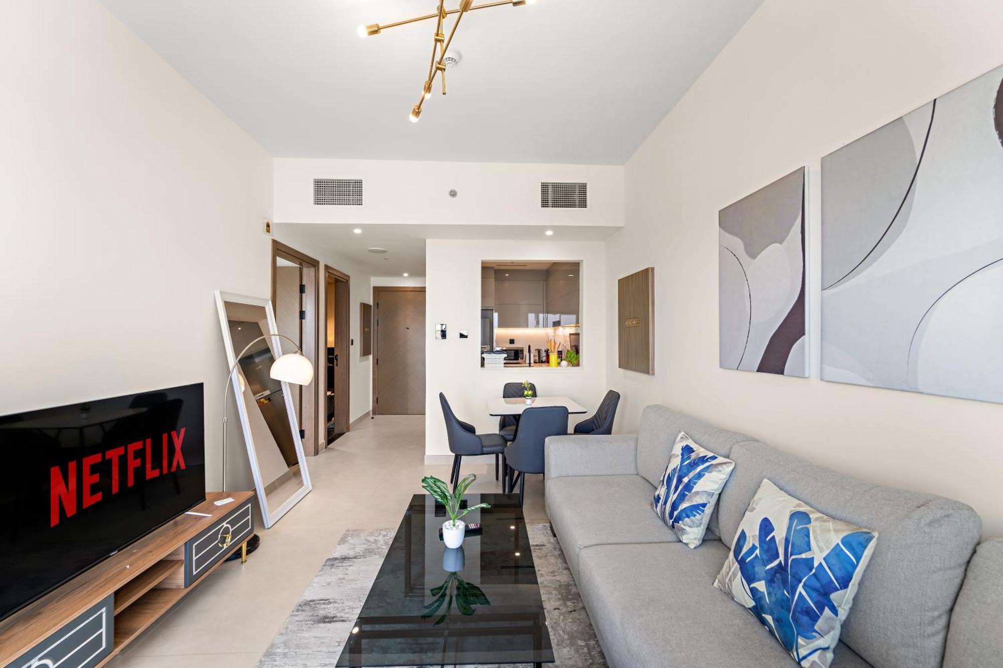Chic 1 Bedroom With Pool, Gym & Free Parking *