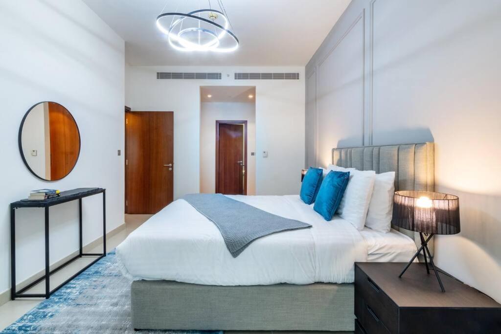 First Class 1br Luxurious Difc Retreat Dubai