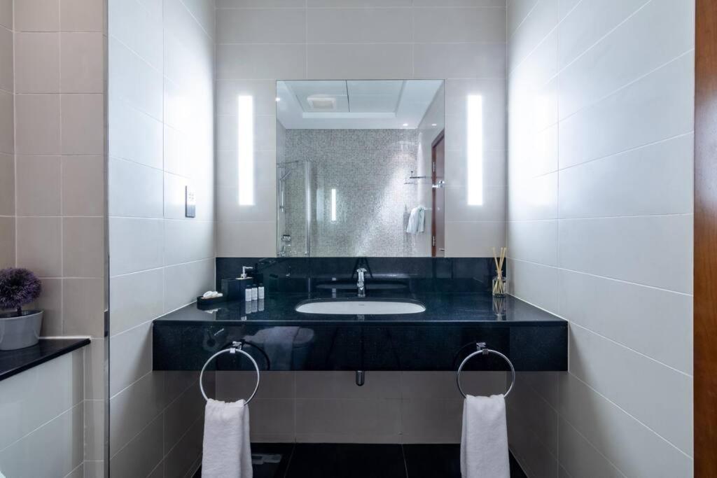Apartment First Class 1br Luxurious Difc Retreat