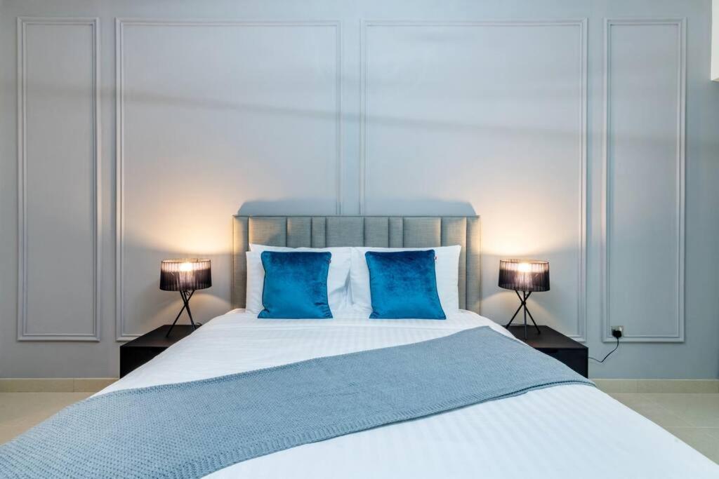First Class 1br Luxurious Difc Retreat * Dubai