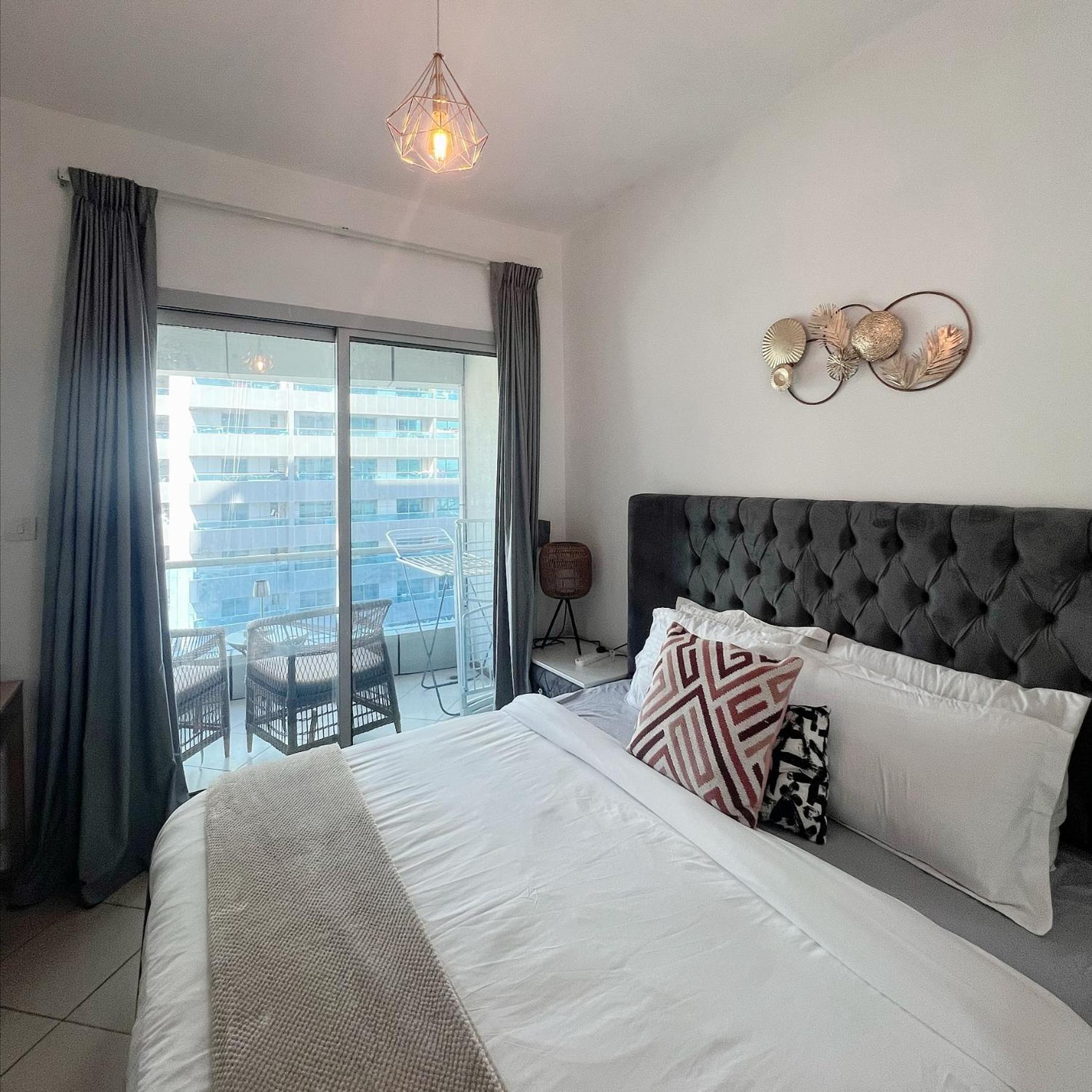 Apartment Fully Furnished Marina View - 1 Bedroom *