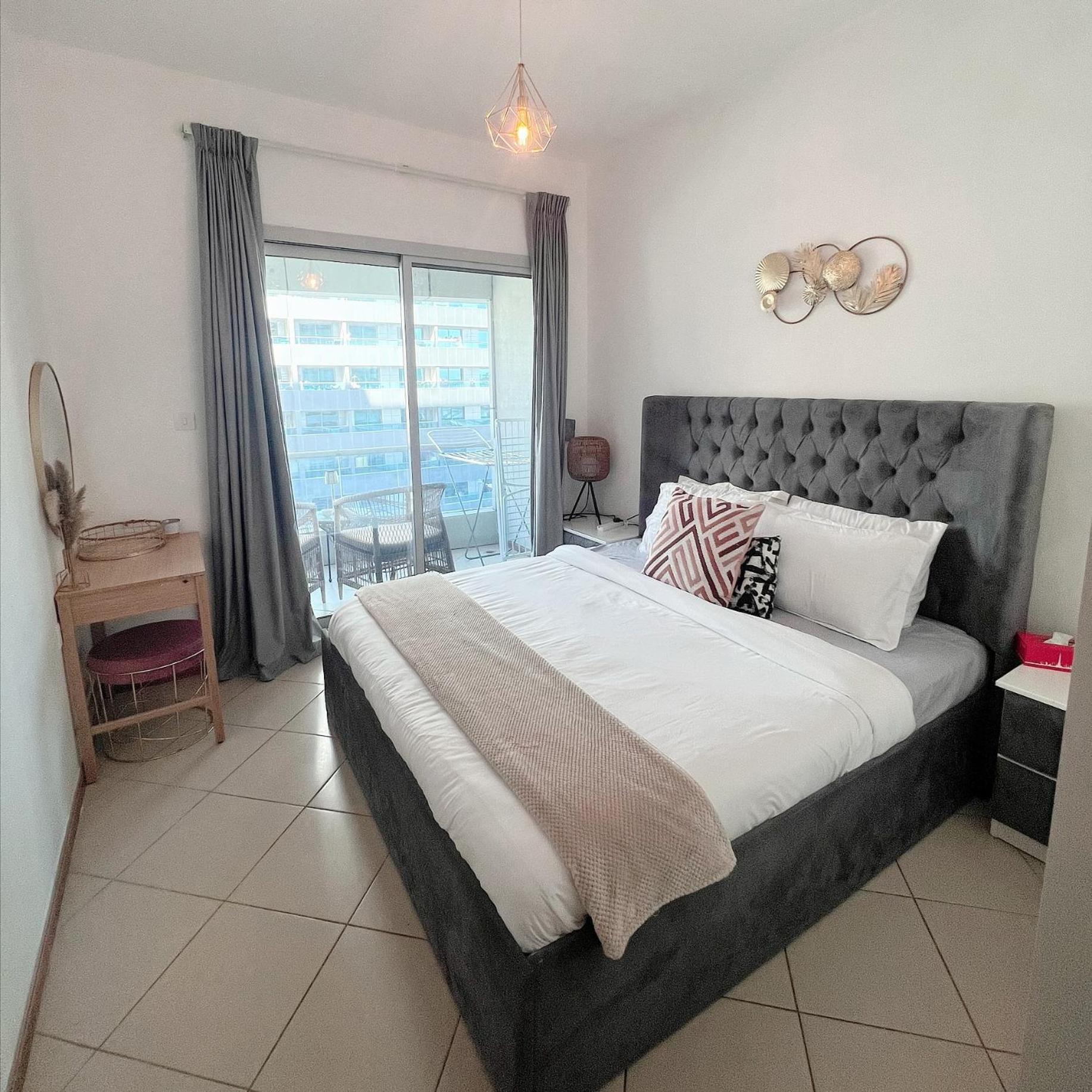 Apartment Fully Furnished Marina View - 1 Bedroom Dubai