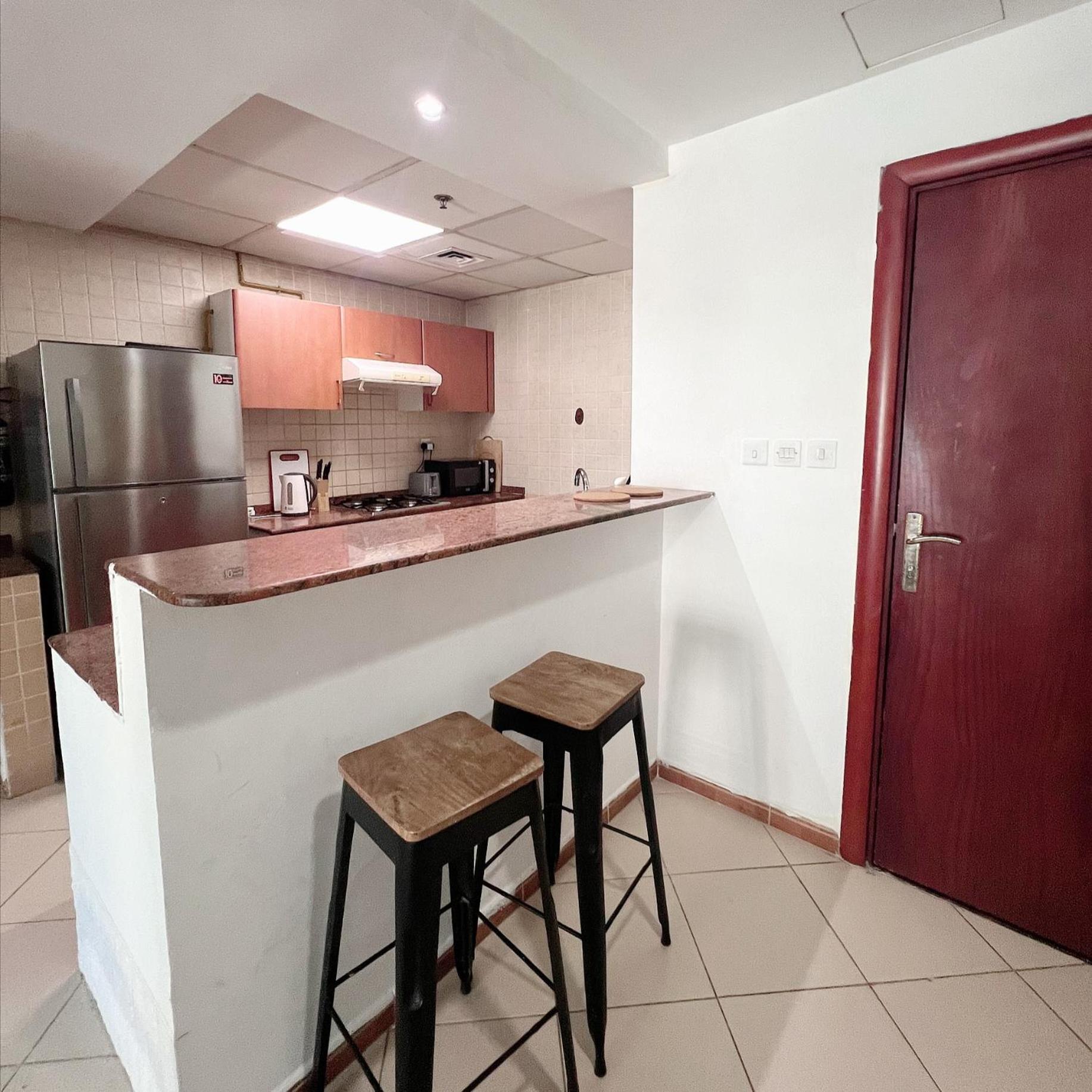 Fully Furnished Marina View - 1 Bedroom * Dubai