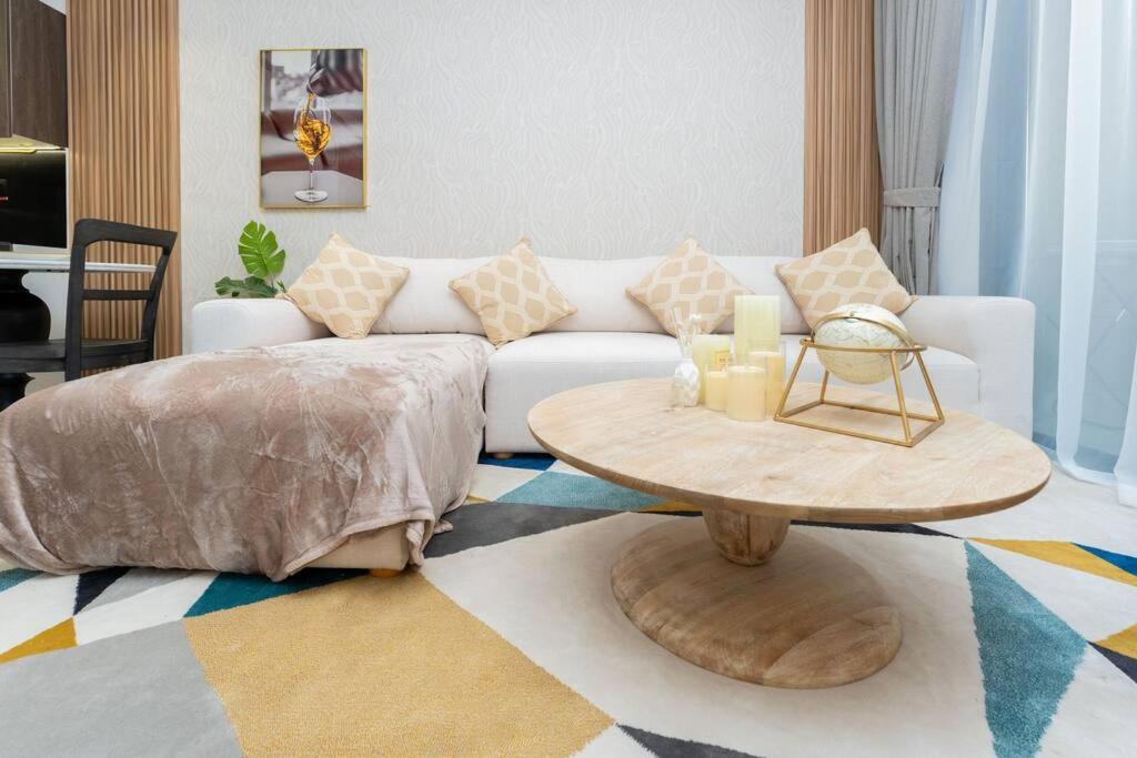 Marwa Heights 1bedroom - Ezytrac Apartment