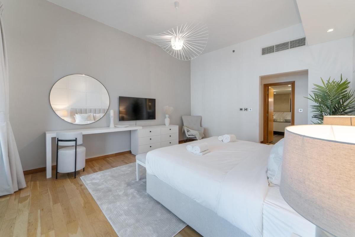 Stylish 3-bedroom In Palm Jumeirah