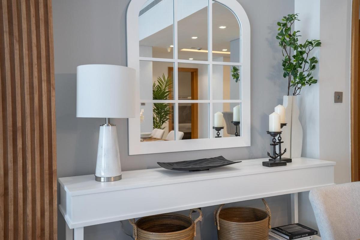 Stylish 3-bedroom In Palm Jumeirah Holiday home Dubai