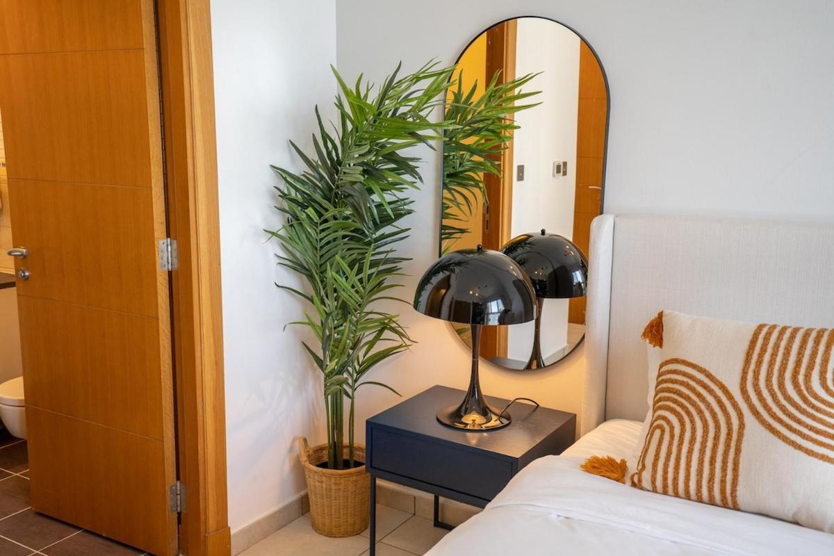 Stylish 3-bedroom In Palm Jumeirah *
