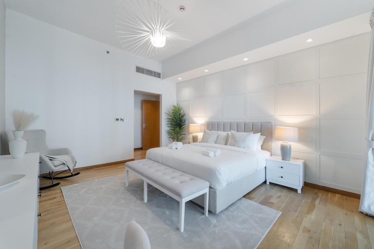 Stylish 3-bedroom In Palm Jumeirah Holiday home Dubai