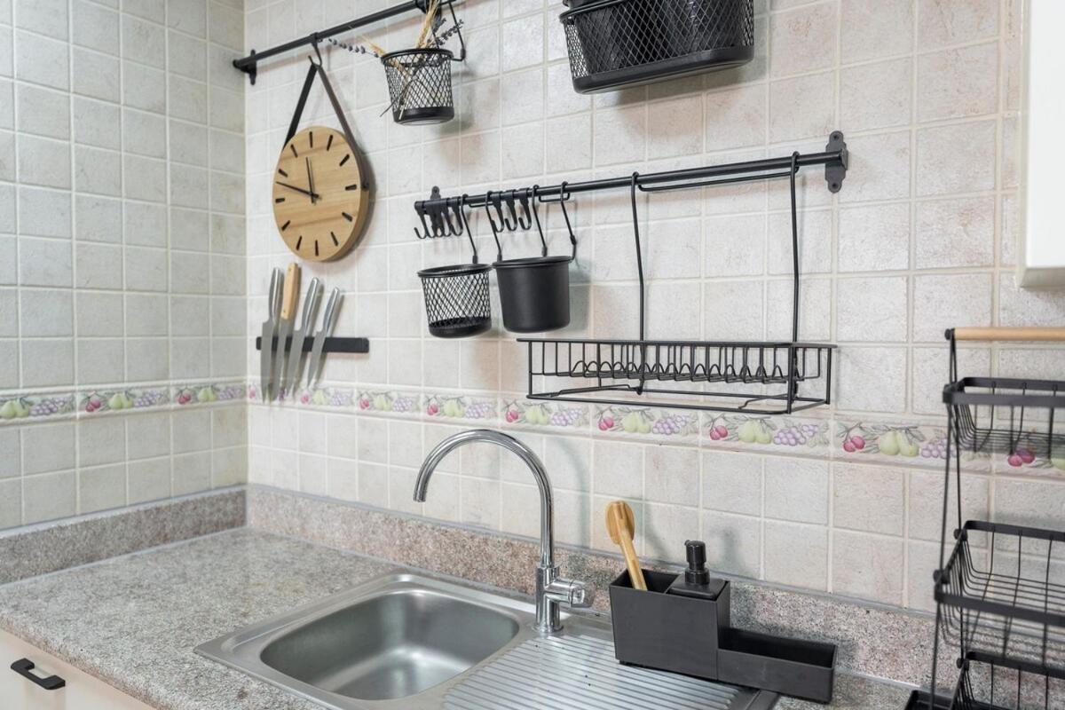 Cozy 1-bedroom For 5 In Motor City! Apartment Dubai