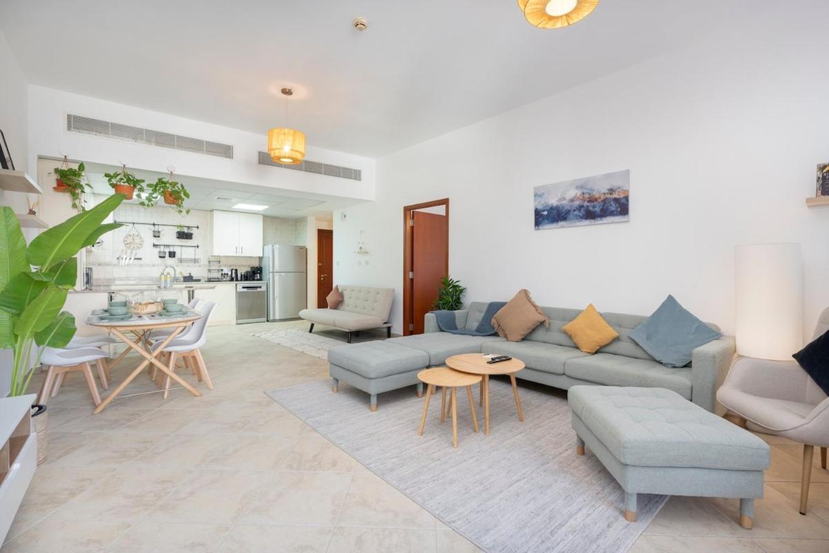 Cozy 1-bedroom For 5 In Motor City! Apartment Dubai