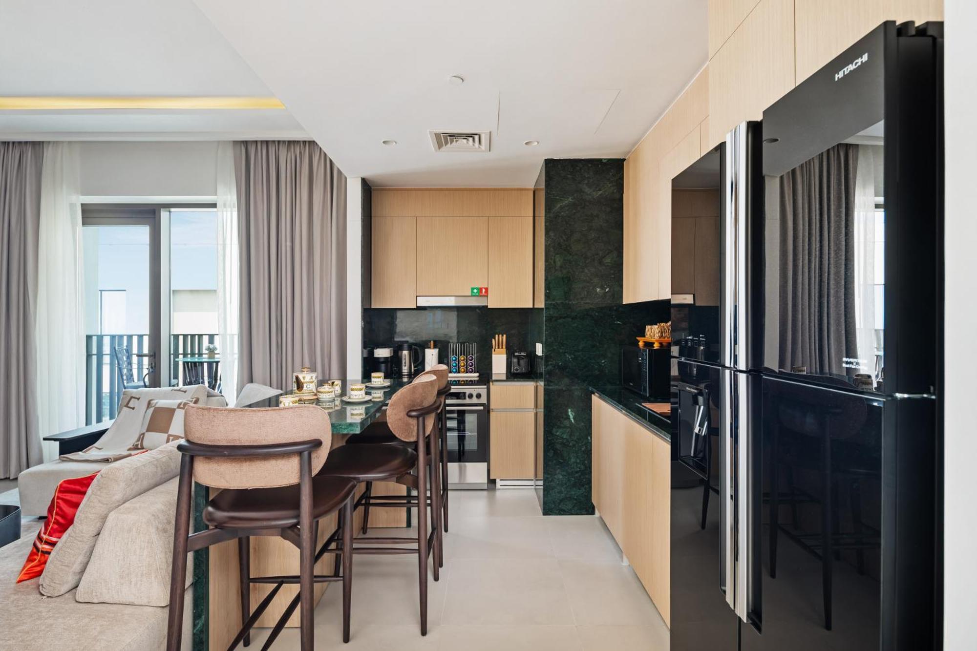 Apartment Luxury, Spacious In Creek Harbour - By Dustay *