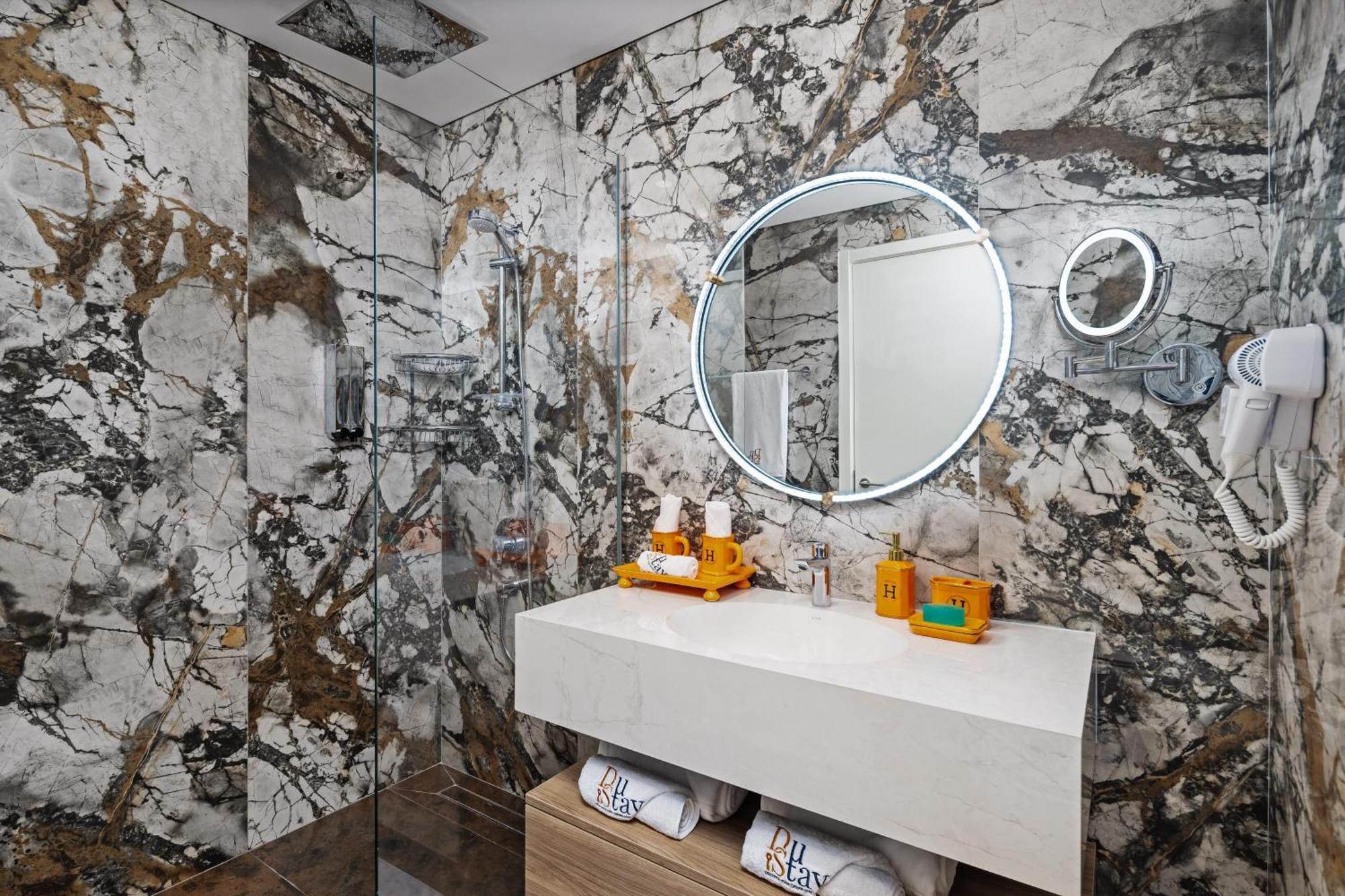 Luxury, Spacious In Creek Harbour - By Dustay