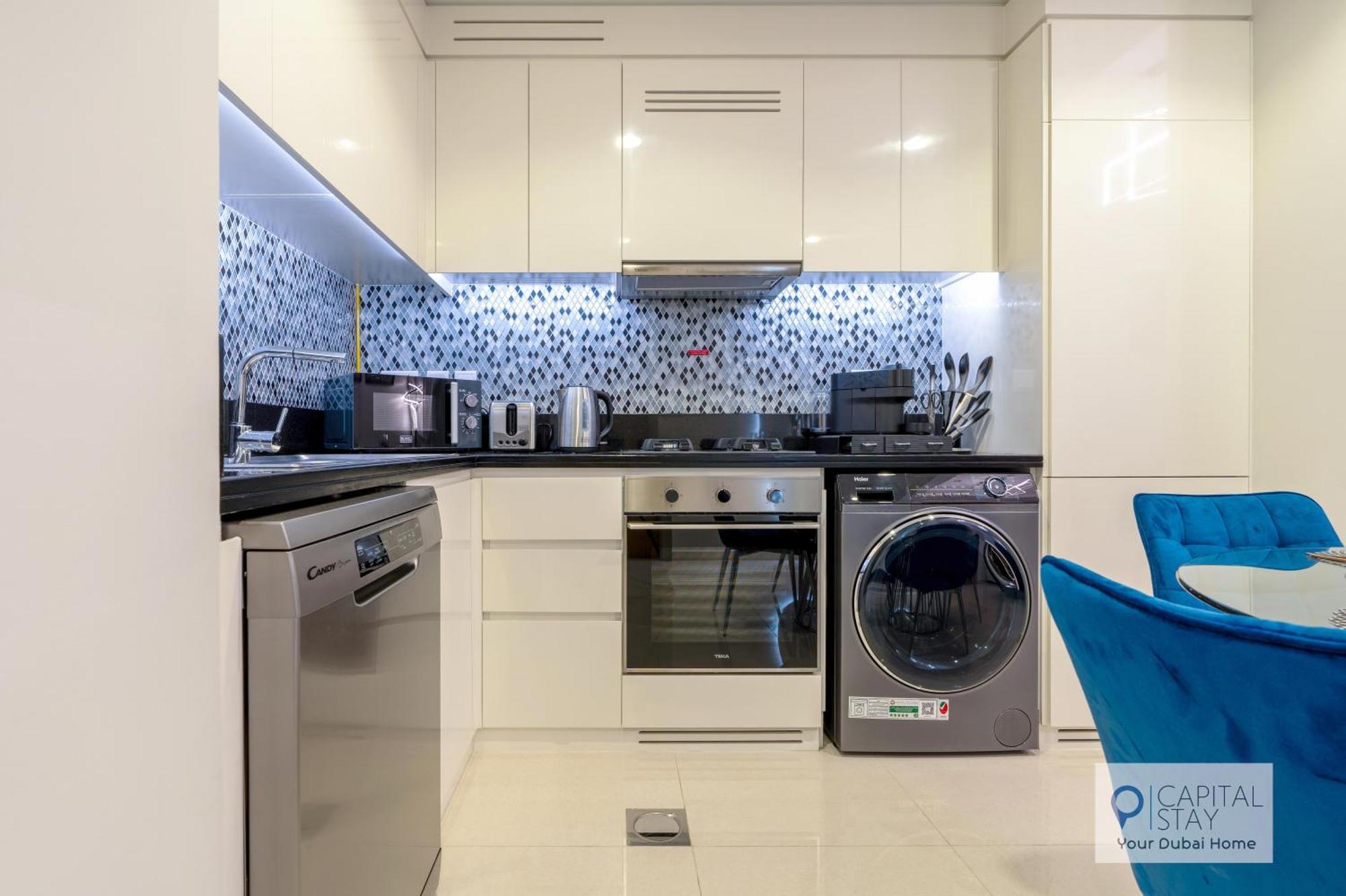 Capital - 2 Bed In Business Bay Apartment Dubai