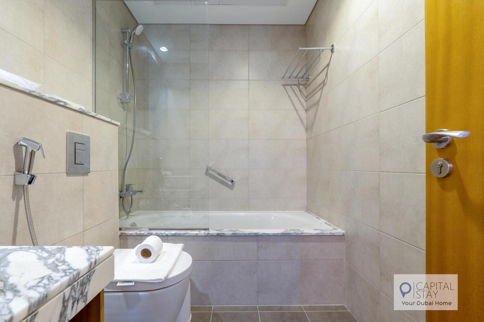 Apartment Capital - 2 Bed In Business Bay Dubai