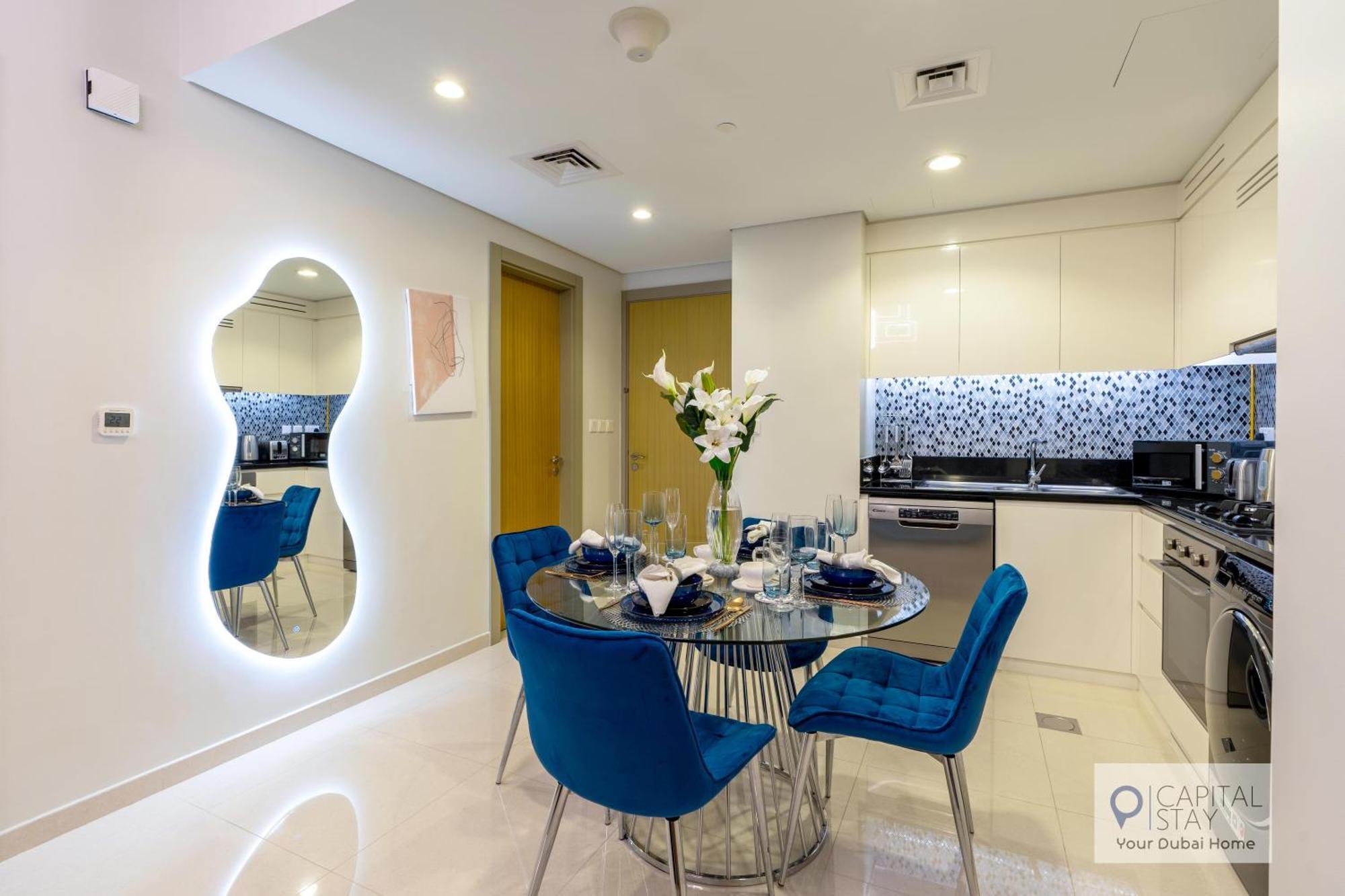 Capital - 2 Bed In Business Bay Apartment