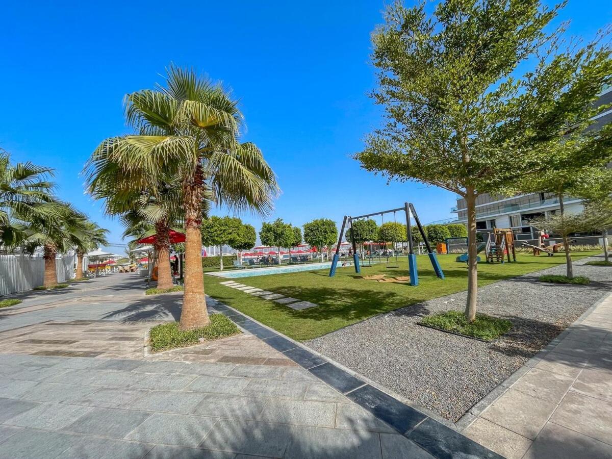 3 Bedroom That's Sleeps 5 With Amazing View In Palm Jumeirah Apartment Dubai