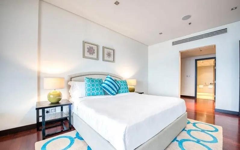 Luxury Home, Spacious 1 Bedroom, Burj Alarab Full Ocean View, Anantara The Palm, Palm Jumeirah, Aparthotel *