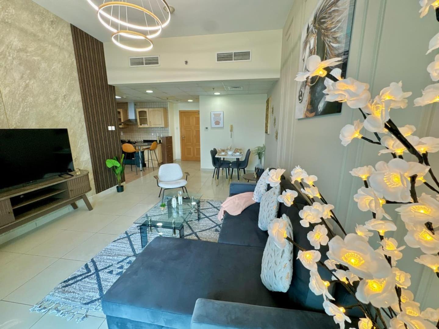 Skyline View Premium Apartment