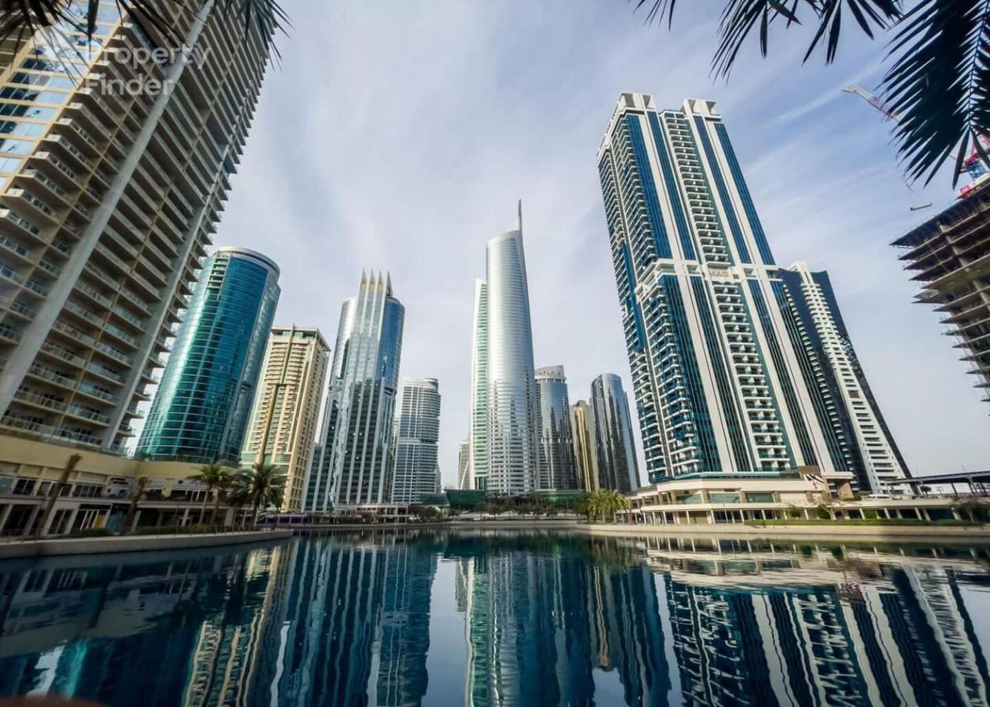 Skyline View Premium Apartment Dubai