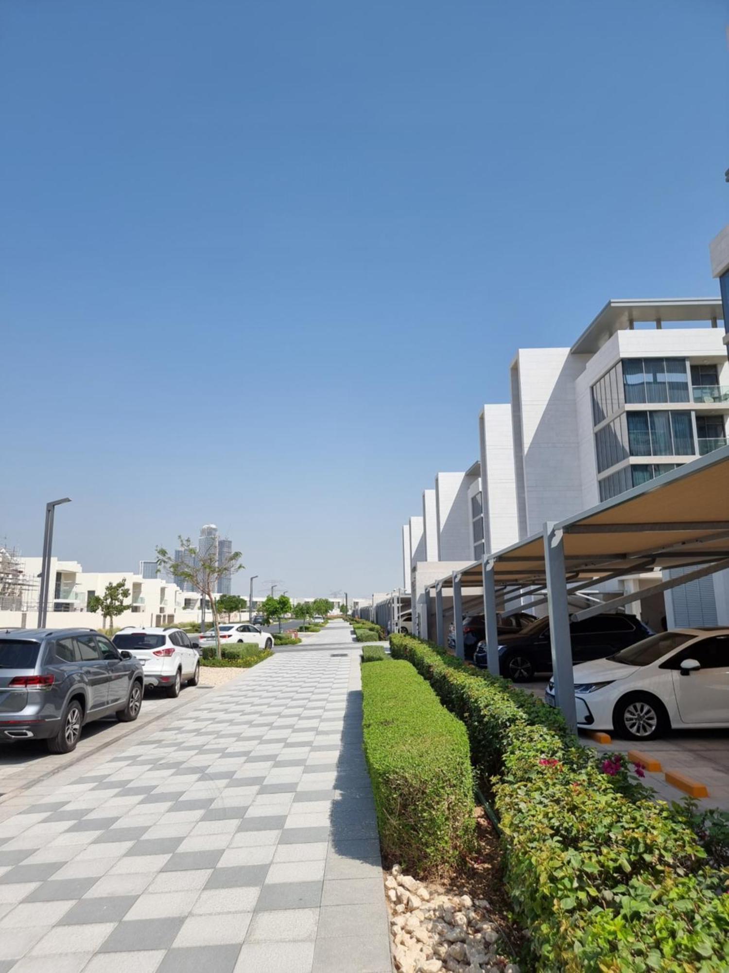 Apartment District One, Mbr New Partial Lagoon View *