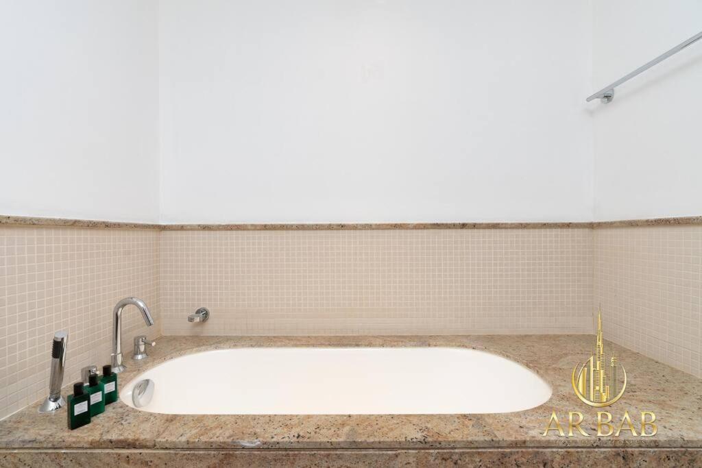 Arbab Homes Super Deluxe 2br Full Burj Khalifa View- South Ridge