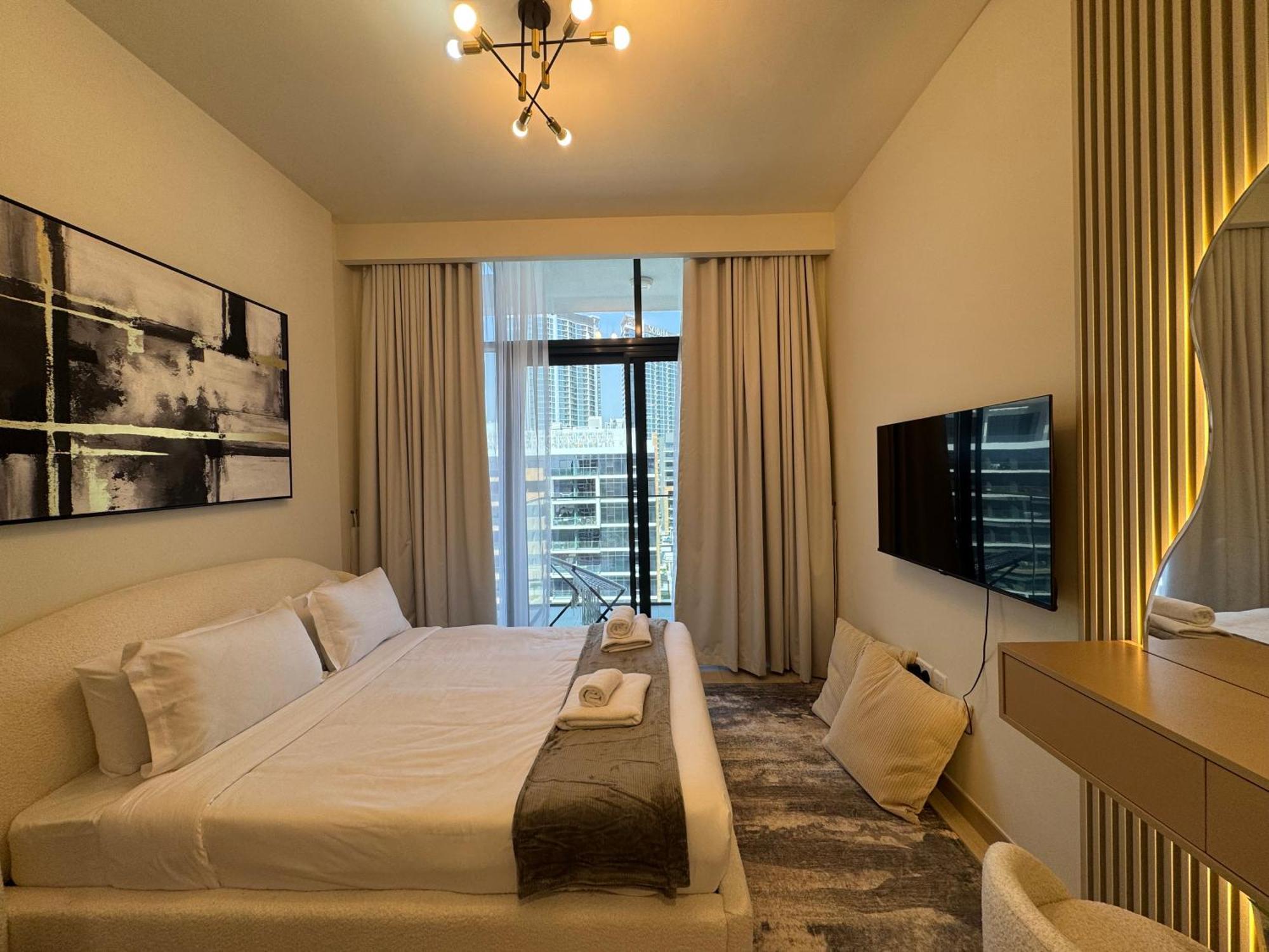 Ashri Elegant Near Burj Khalifa
