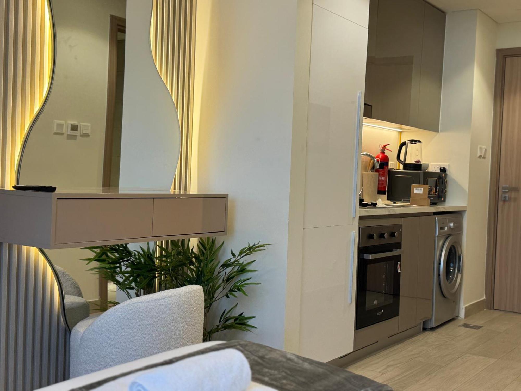 Ashri Elegant Near Burj Khalifa Apartment