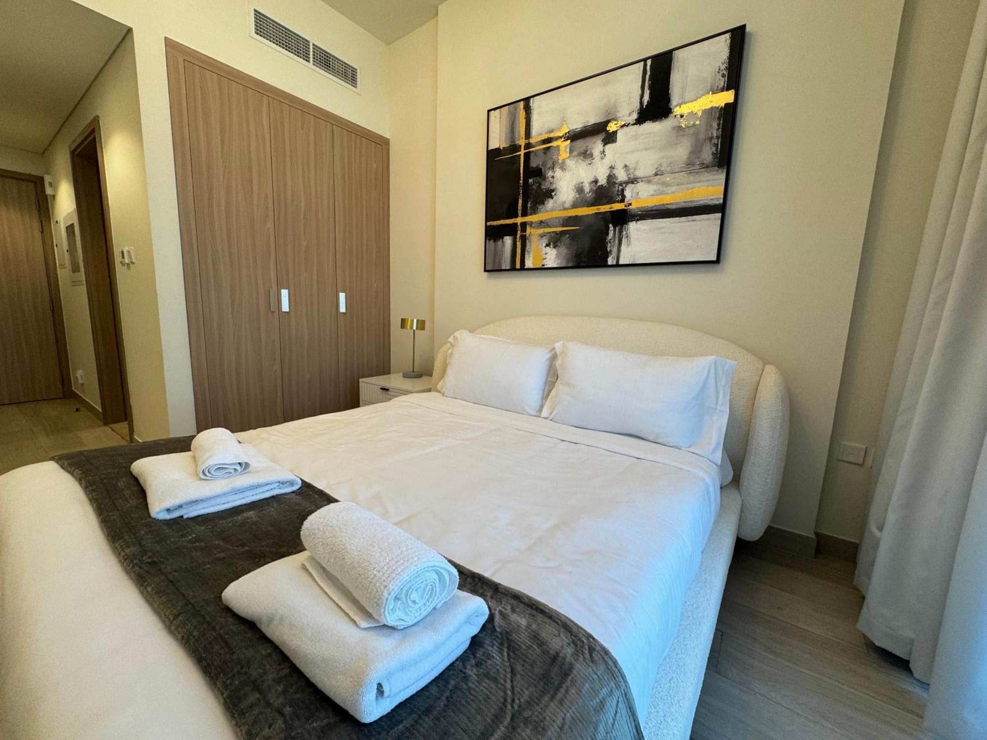 Ashri Elegant Near Burj Khalifa Apartment Dubai