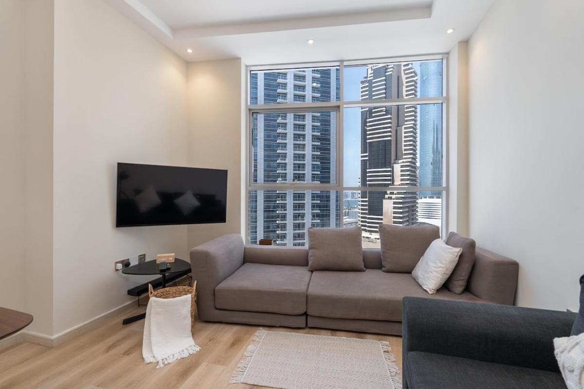Apartment Bright 1-bedroom With View Marina *