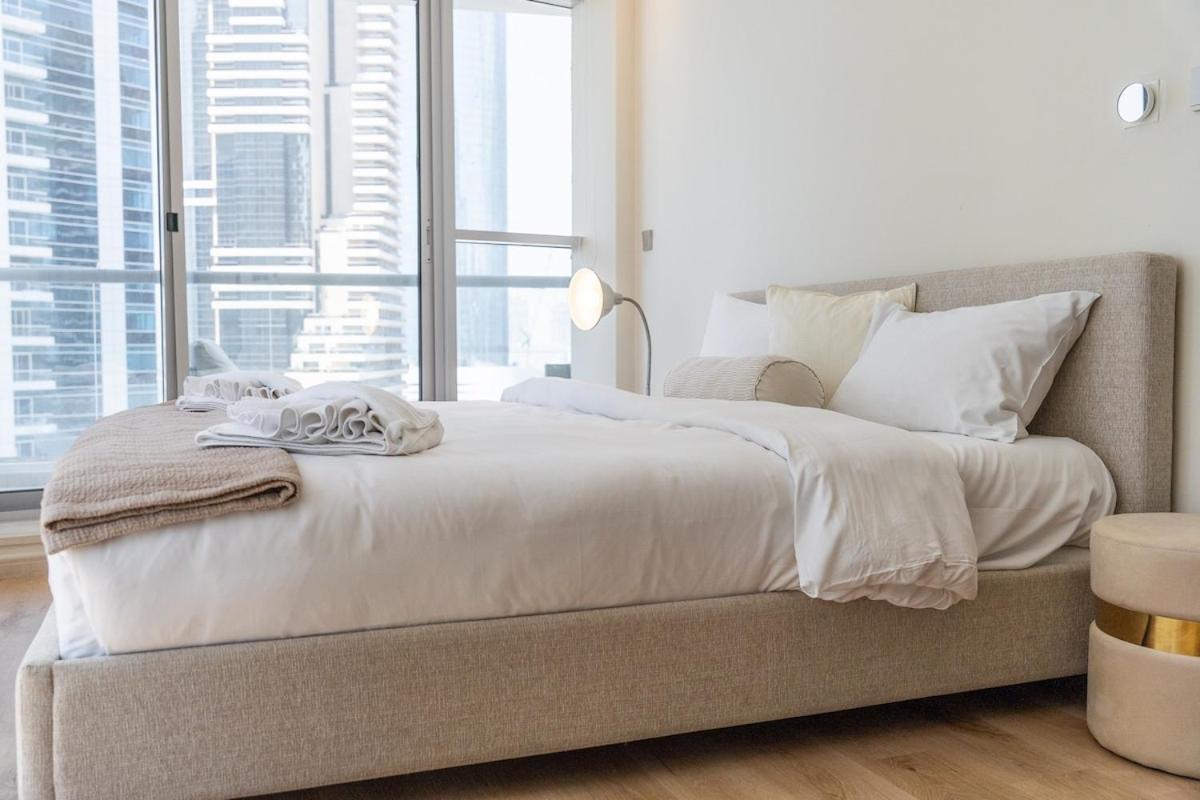 Apartment Bright 1-bedroom With View Marina Dubai