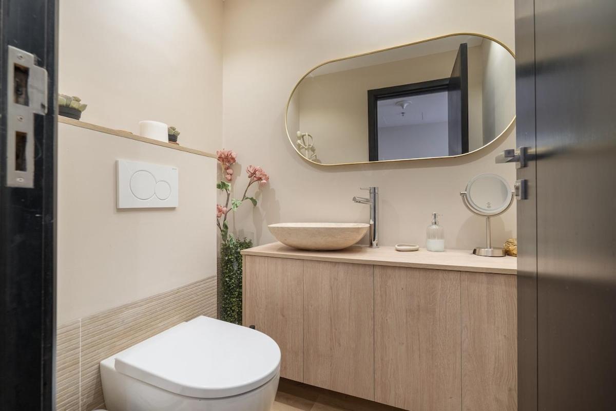 Bright 1-bedroom With View Marina * Dubai
