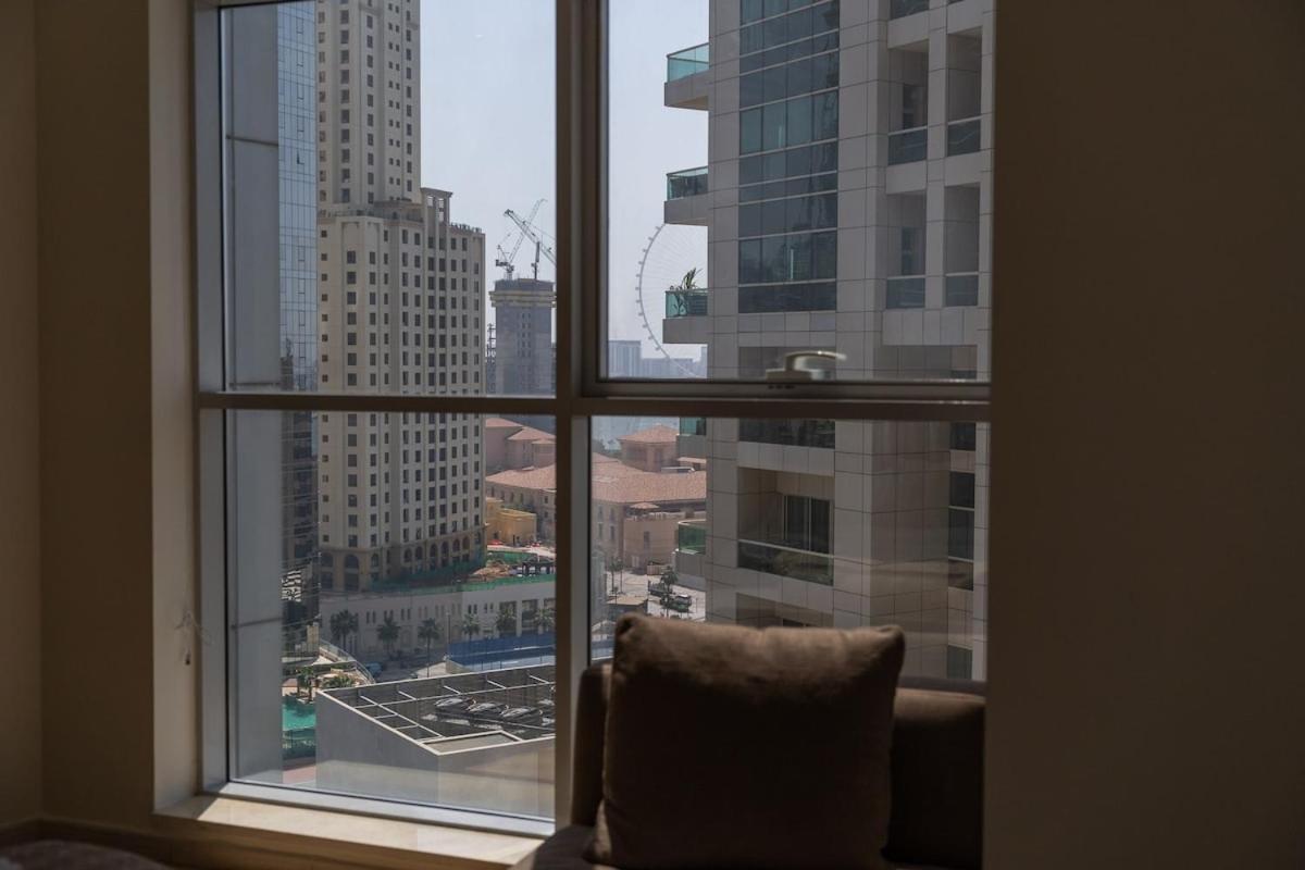 Bright 1-bedroom With View Marina Dubai