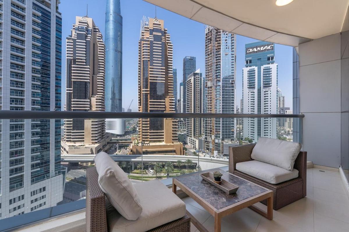 Bright 1-bedroom With View Marina Apartment *