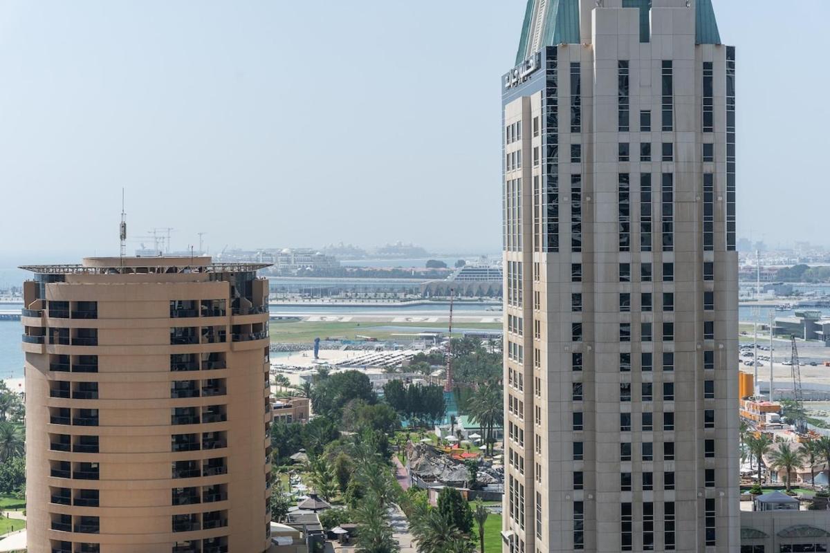 Bright 1-bedroom With View Marina Apartment Dubai
