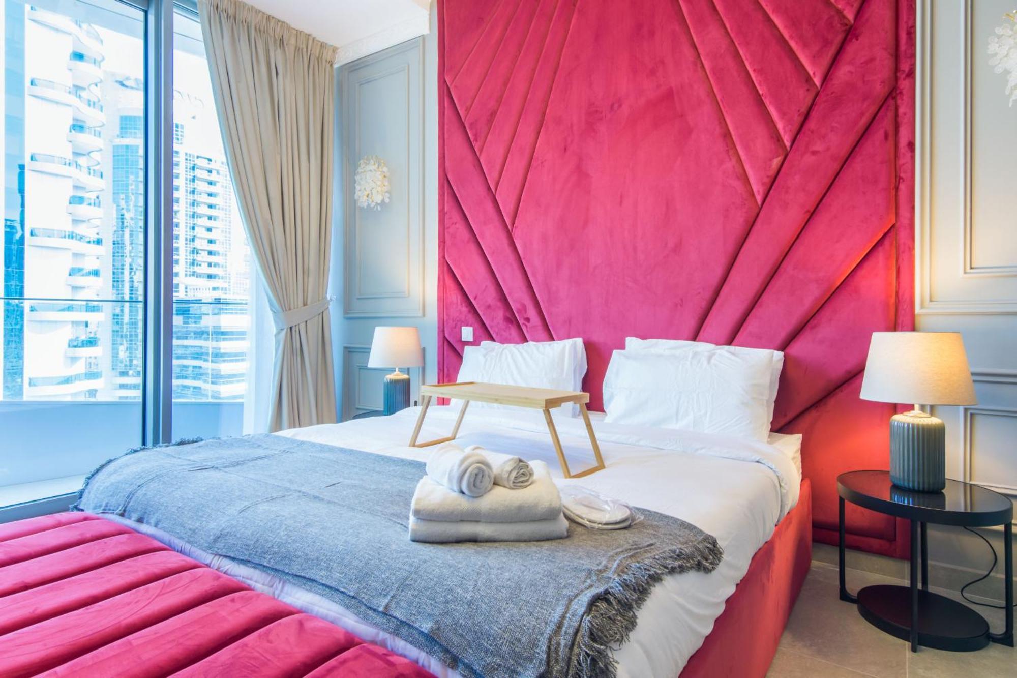 Stella Maris, Marina- Luxurious 1-br Apartment *