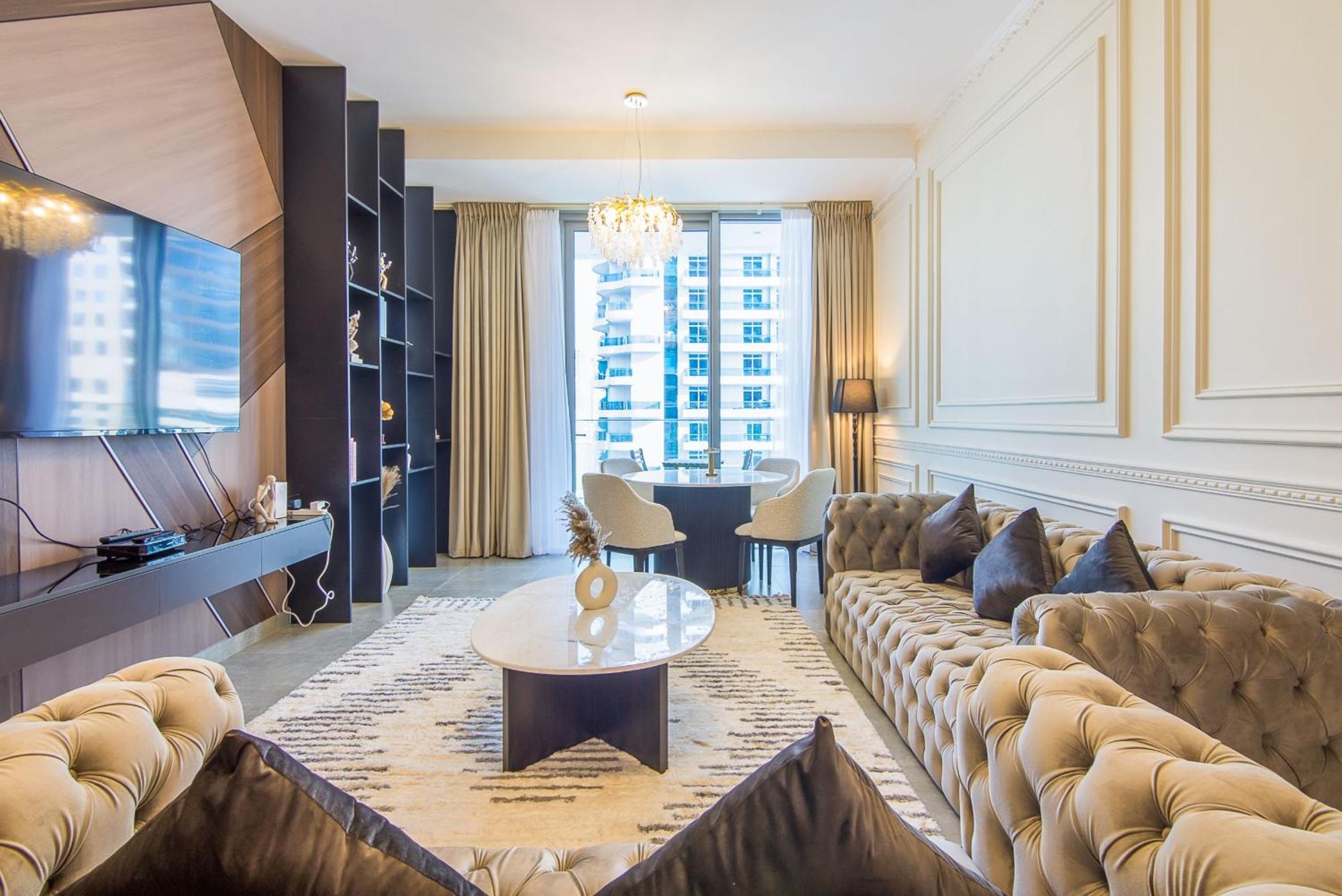 Stella Maris, Marina- Luxurious 1-br Apartment
