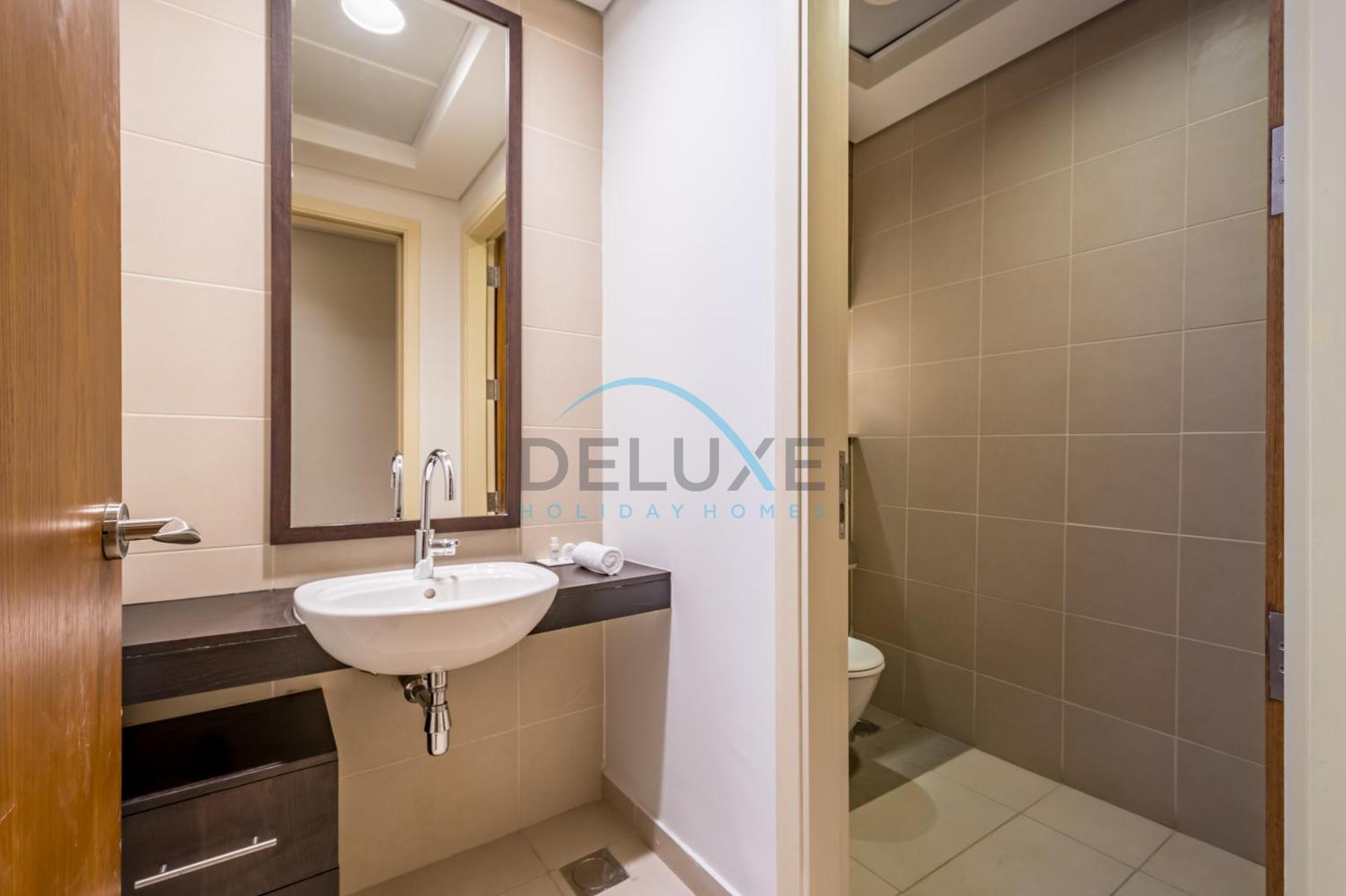 Waterfront 2br With Assistant In Dream Palm Residence, Palm Jumeirah By Deluxe Homes Apartment *