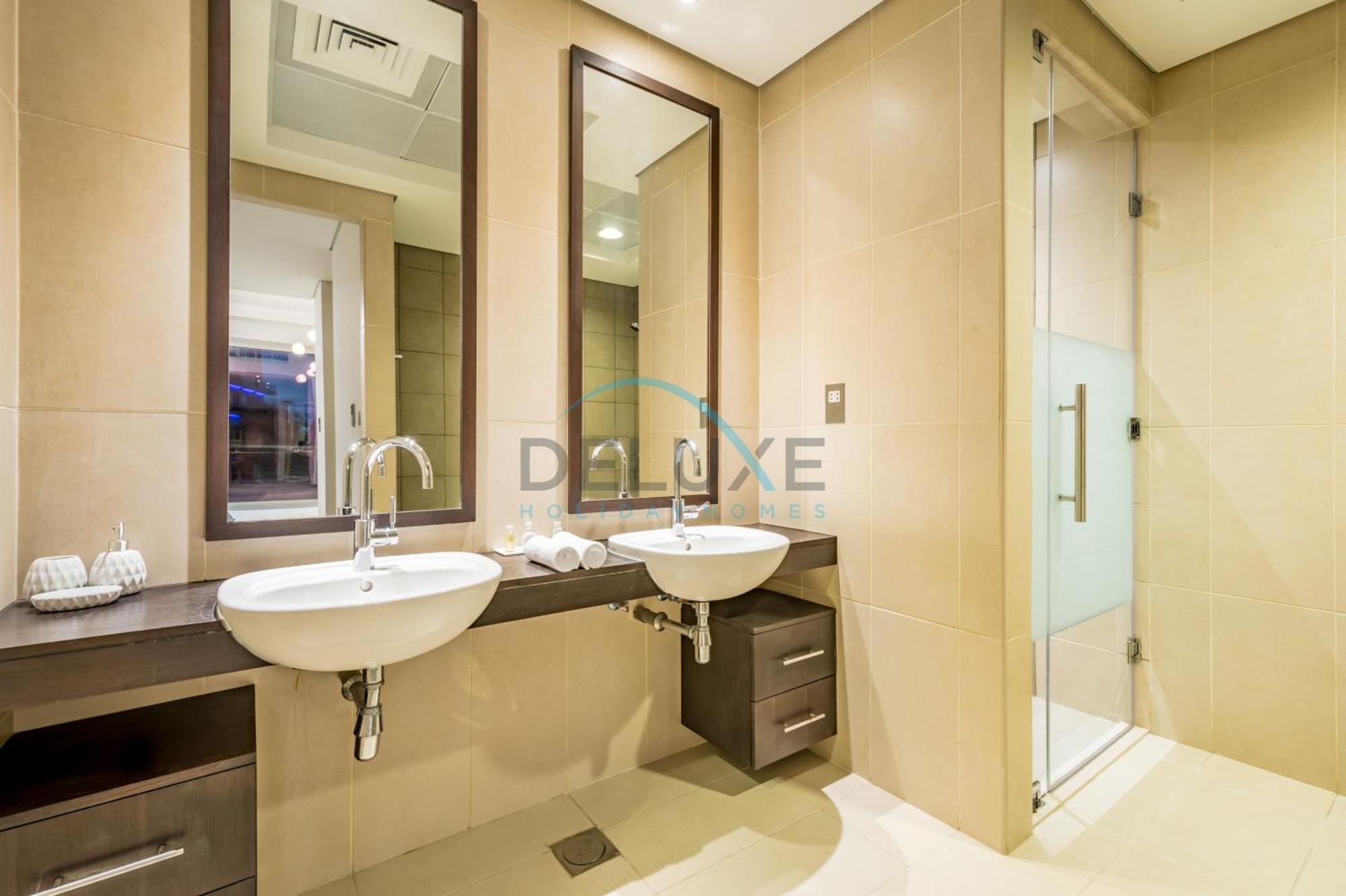 Apartment Waterfront 2br With Assistant In Dream Palm Residence, Palm Jumeirah By Deluxe Homes Dubai