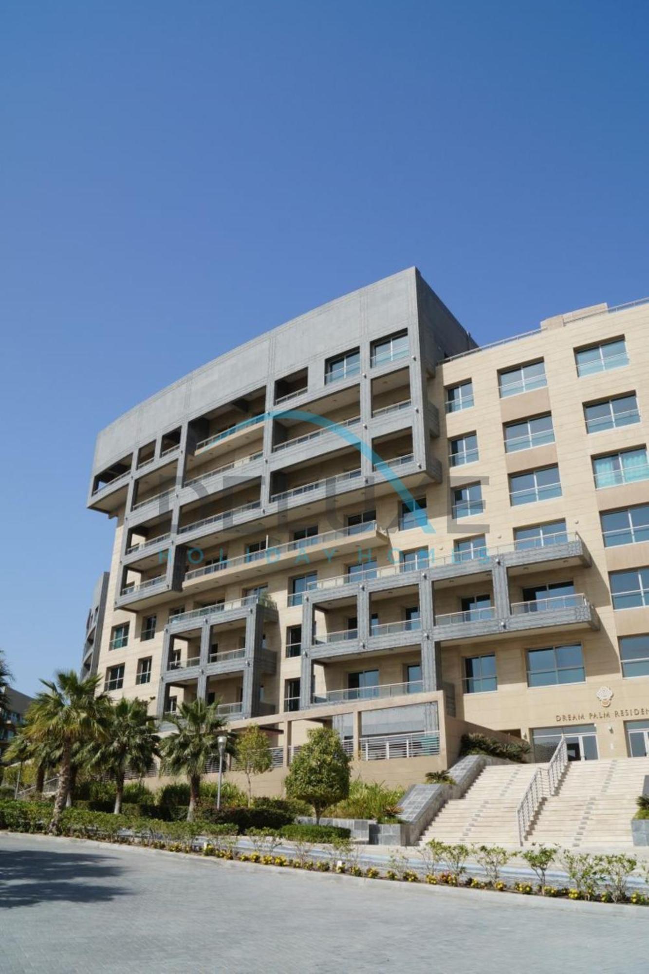 Waterfront 2br With Assistant In Dream Palm Residence, Palm Jumeirah By Deluxe Homes Apartment