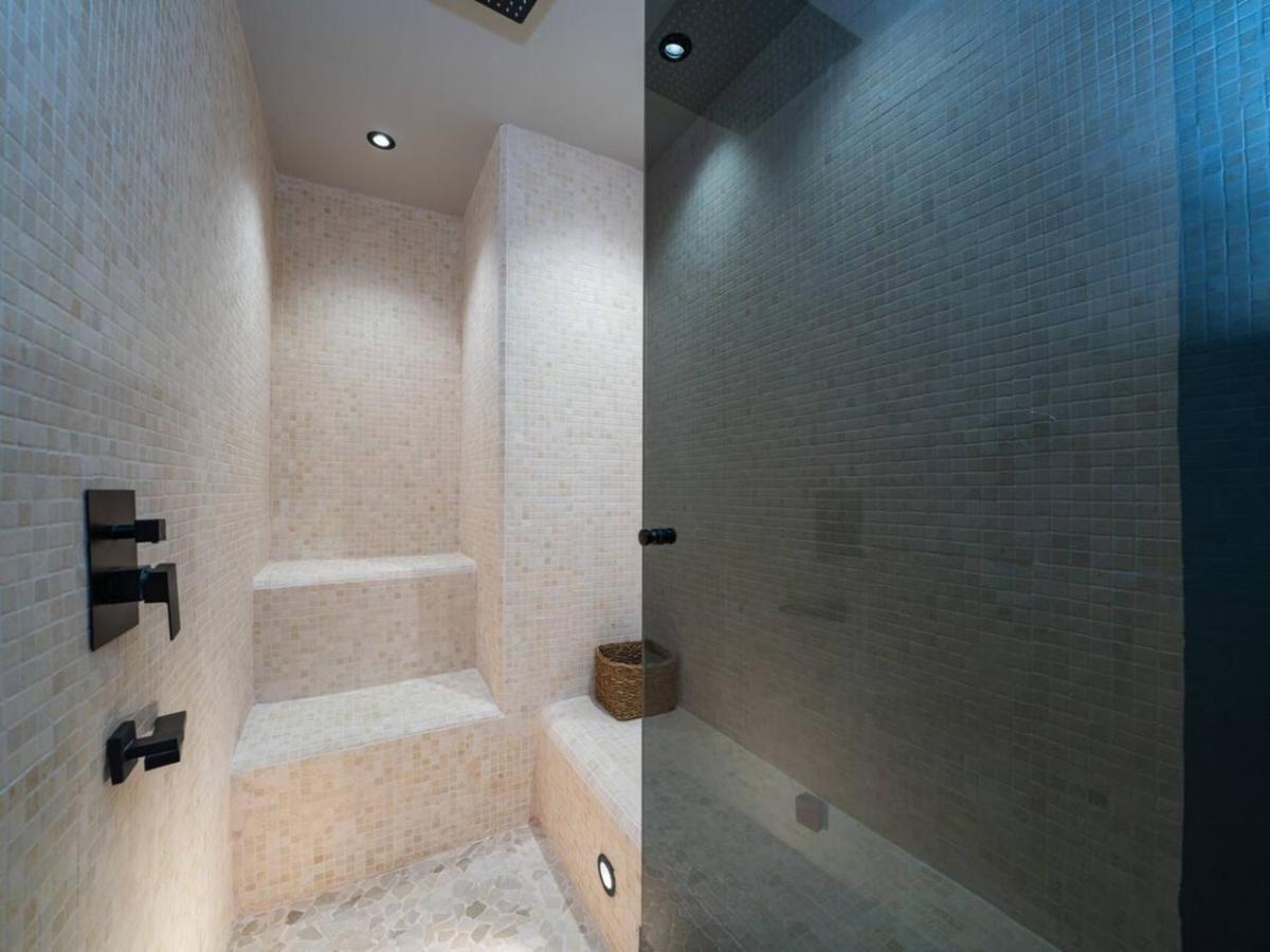 Upgraded Stylish Living With Private Steam Dubai