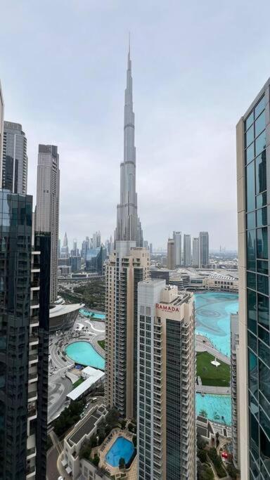 Luxury Burj Khalifa View - Mins Walking Mall * Dubai