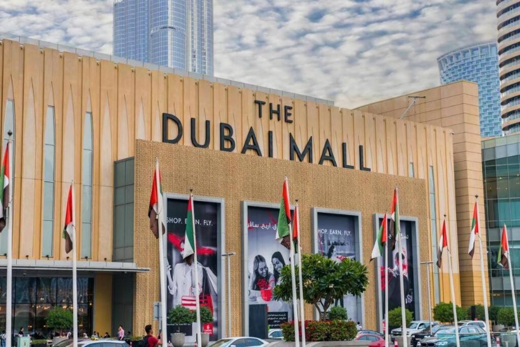 Luxury Burj Khalifa View - Mins Walking Mall Apartment Dubai