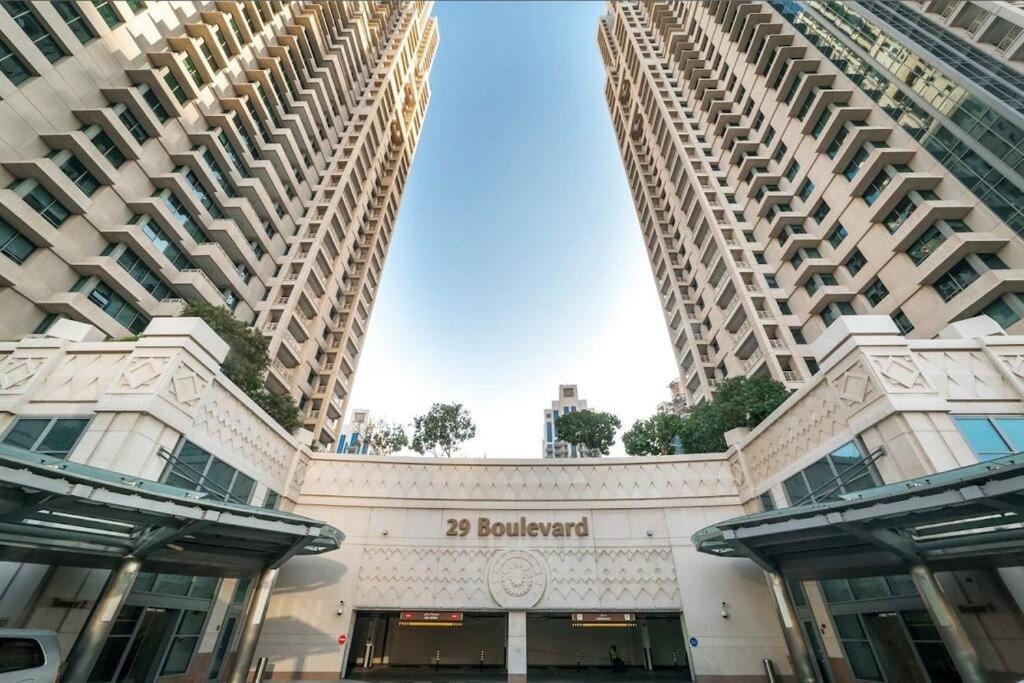 Luxury Burj Khalifa View - Mins Walking Mall