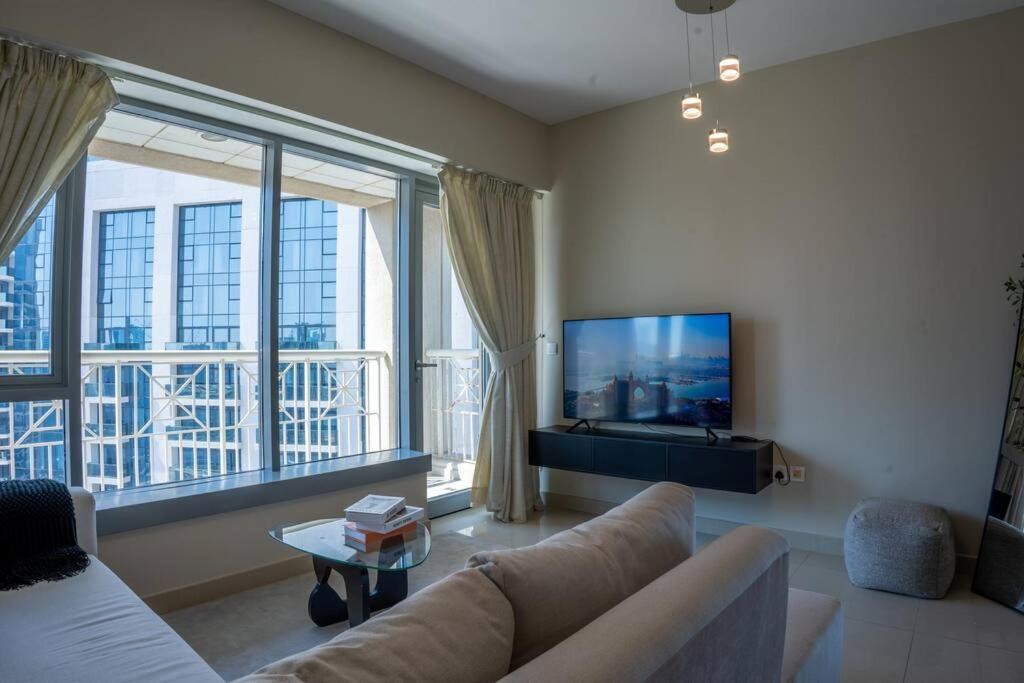 Apartment Luxury Burj Khalifa View - Mins Walking Mall