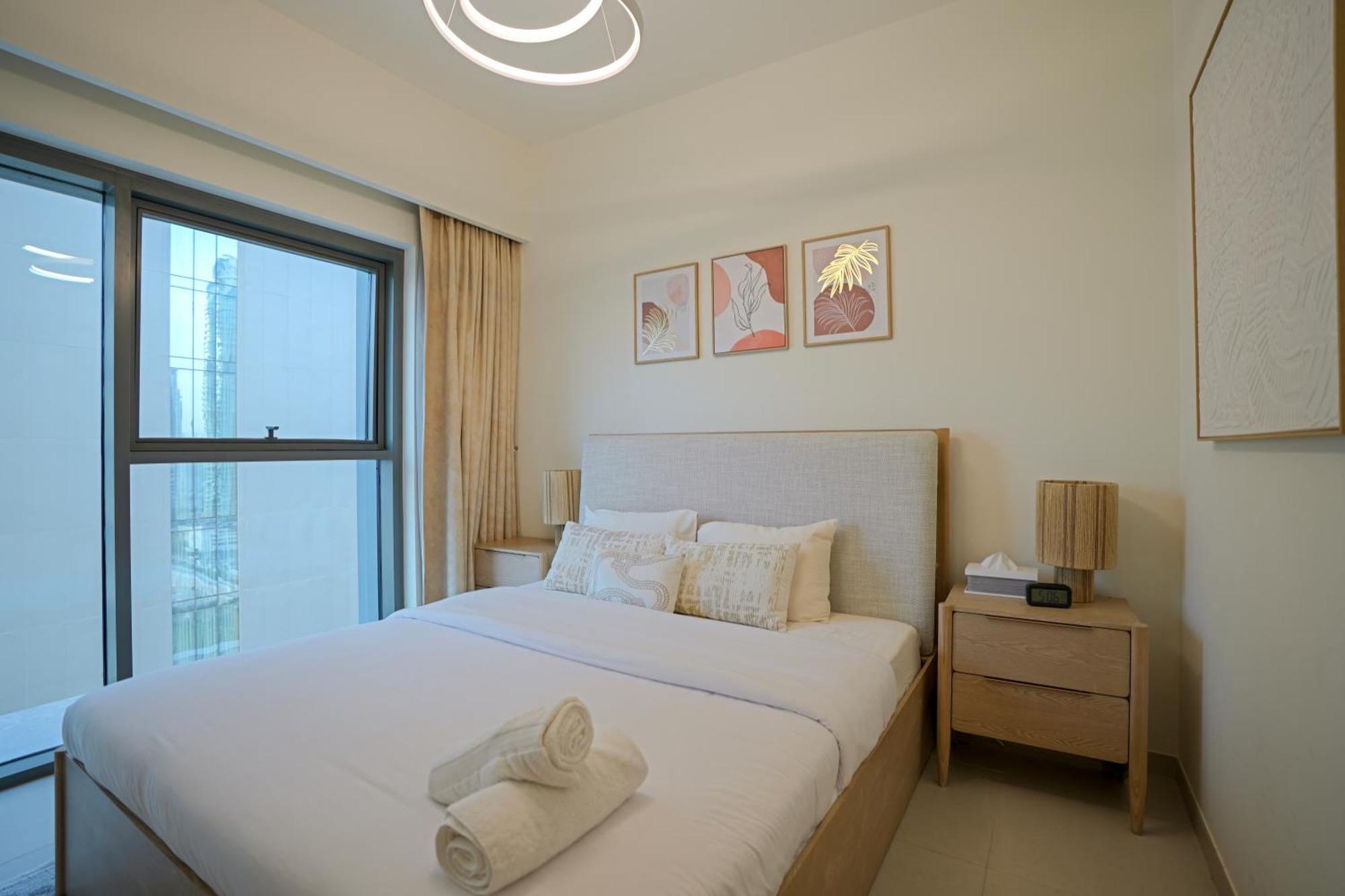 Apartment Ch Grand At Burj Royale - 2br With Stunning Burj Khalifa & Fountain Views Dubai