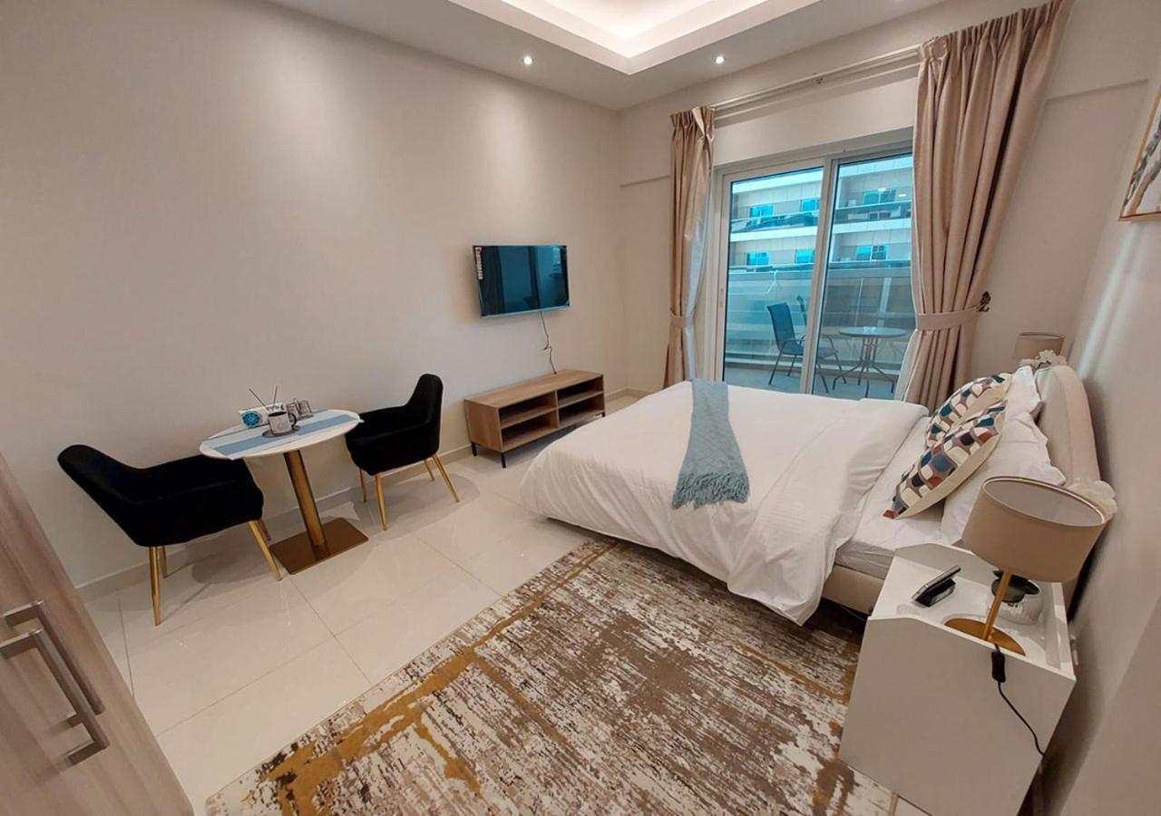 Hera Tower Sport - By Golden Casa * Dubai
